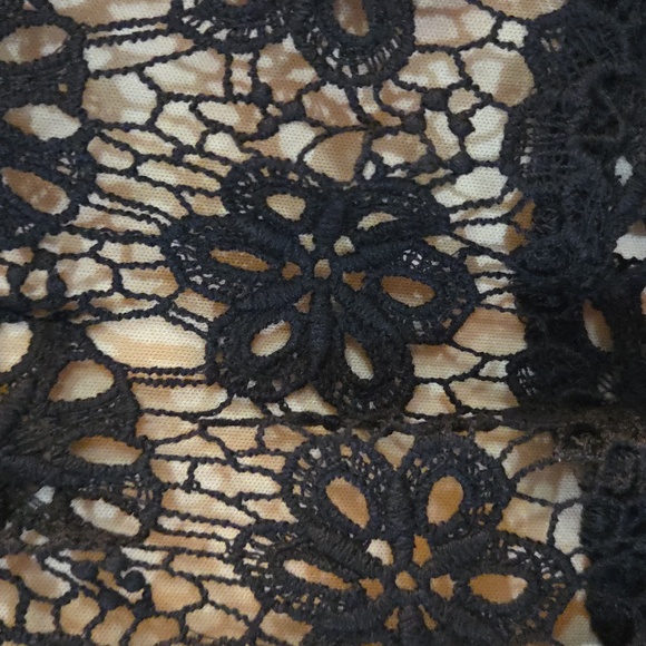 Bellatrix Black Lace Blouse With Tank Small - Picture 4 of 8